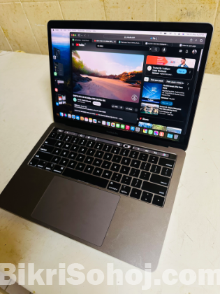 macbook pro 2018